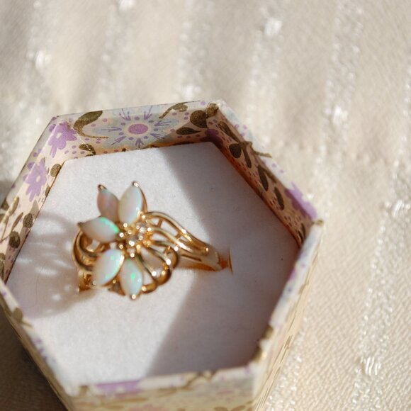 Opal and Diamond 14k Gold Ring Size 6 - Picture 7 of 14